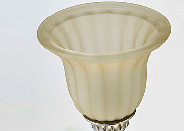 Dekorativer heller großer Leuchter-italienischer Retrostil des Schmiedeeisen-9 mit Metall und Glas