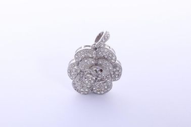 Nette silberne Blumen-hängender Schmuck USB-Blitz-Antrieb 2,0 4GB 8GB 16GB
