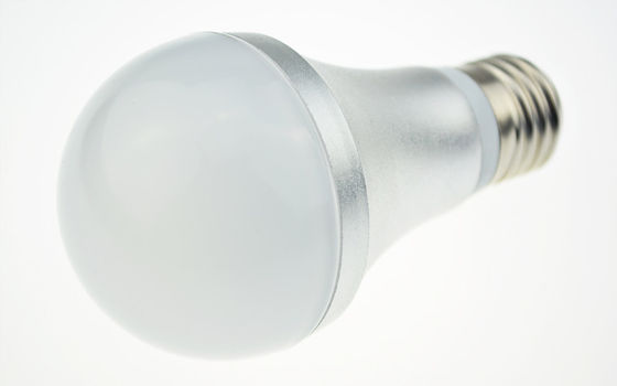 Wasserdichte Kugel-Birnen Dimmable E26 LED IP65 SMD 5 W LED Glühlampe 120 Volt